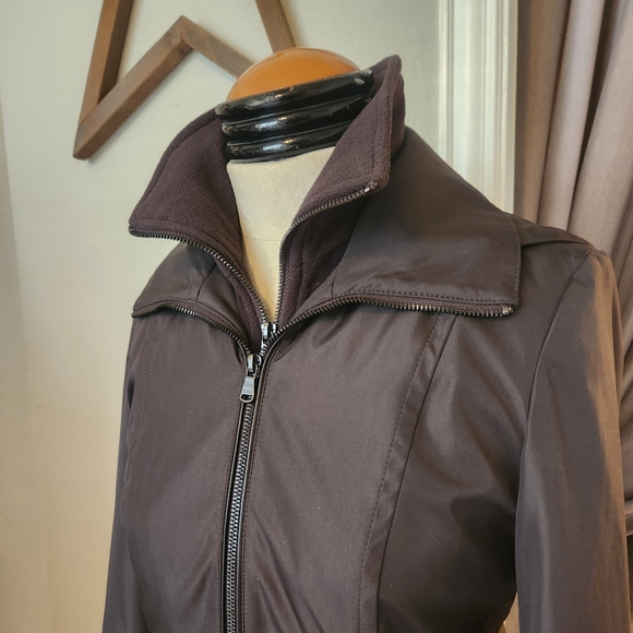 Andrew Marc New York All-weather chocolate brown coat ๐คฉ - Picture 8 of 16